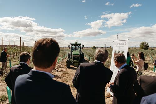 John Deere Celebra o 2º Aniversário do Centro de Inovação com dois novos projetos 